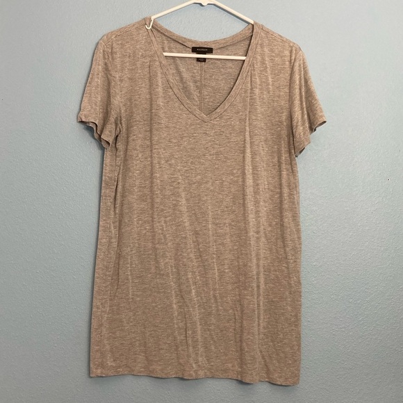 Halogen V-neck Tee - Grey - Picture 1 of 3